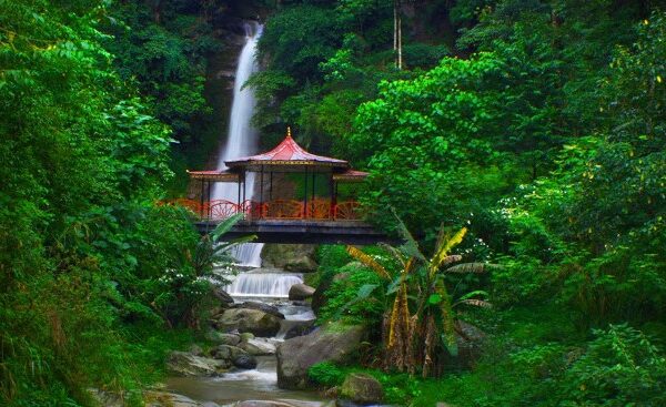 Banjhakri Falls