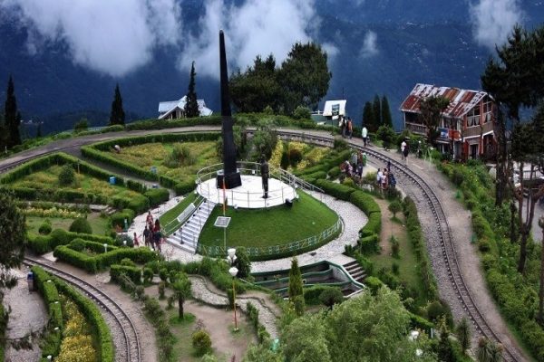 Batasia Loop Darjeeling