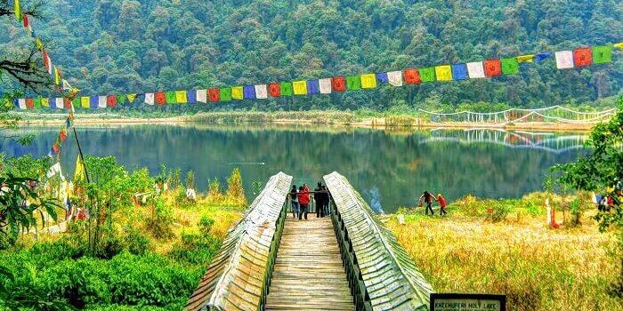 khecheopalri-lake